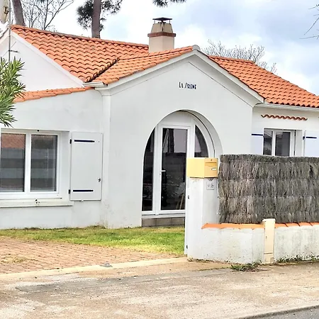 Holiday home Maison Renovee 2 Chambres, Jardin Clos, A 600m De La - Wifi - Fr-1-231-339 Bretignolles-sur-Mer