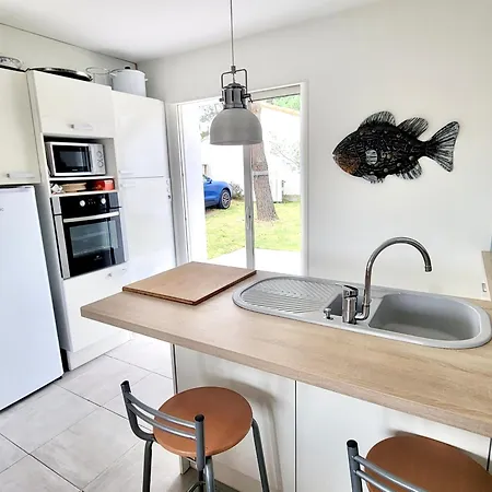 Maison Renovee 2 Chambres, Jardin Clos, A 600m De La - Wifi - Fr-1-231-339 * Bretignolles-sur-Mer